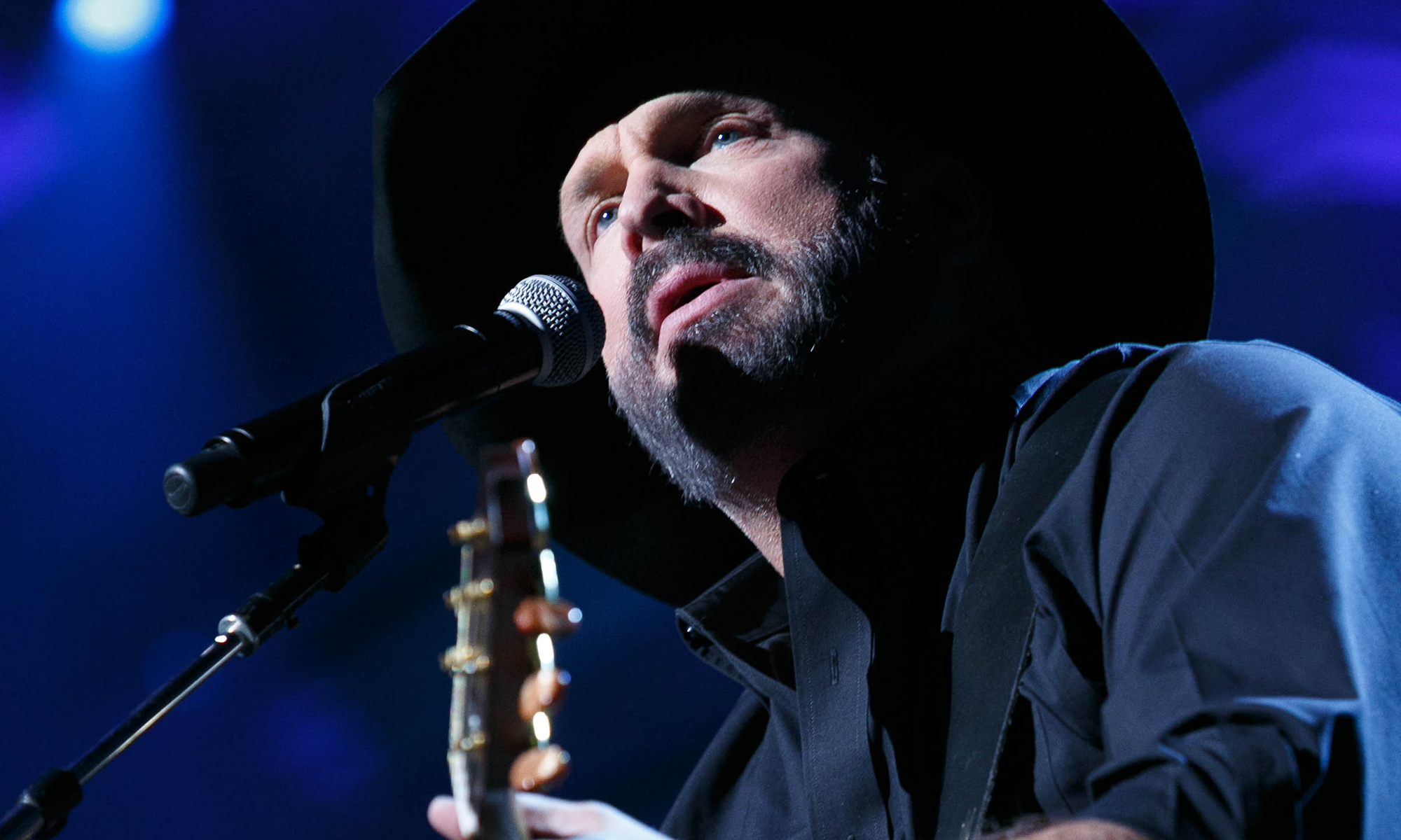 garth brooks on tour